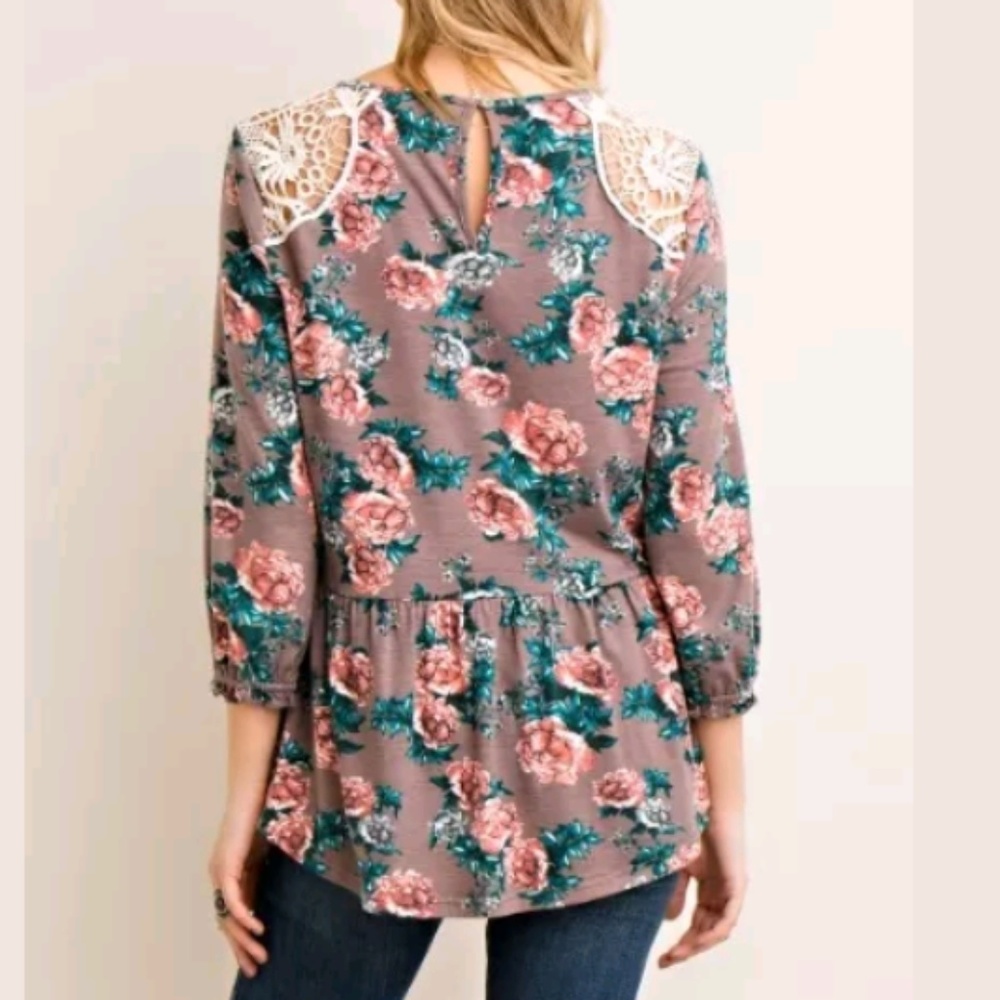ANTHROPOLOGIE ENTRO FLORAL LACE TOP - Picture 2 of 3